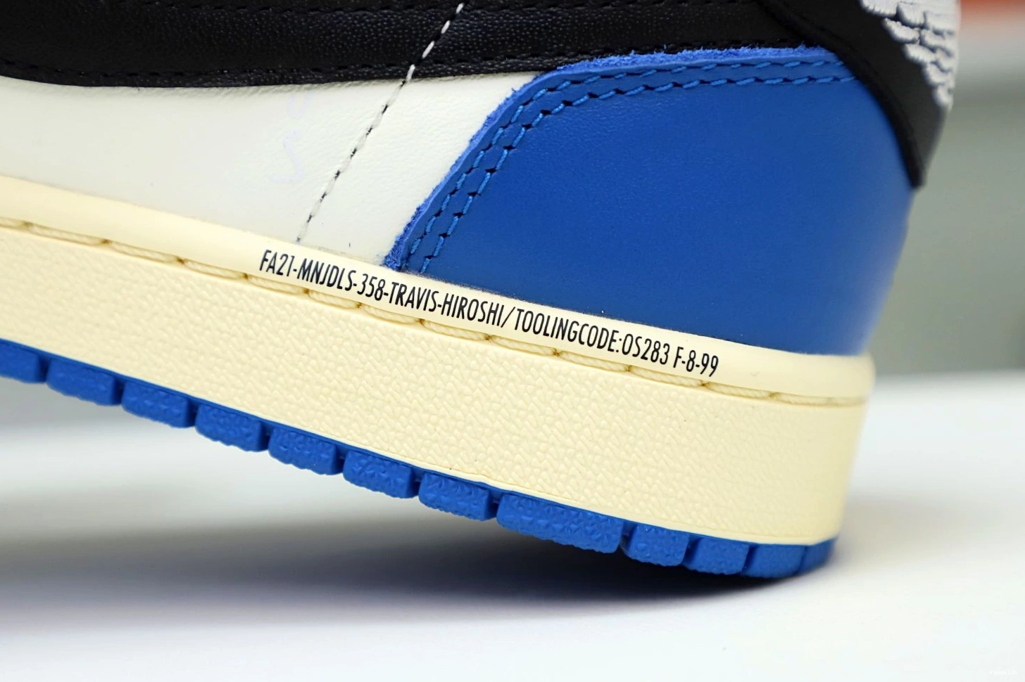 LOW AIR FRAGMENT DESIGN SCOTT JORDAN X 1 X TRAVIS 0919